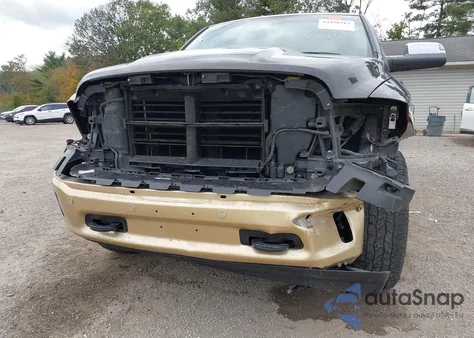 2016 Ram 1500 Longhorn z USA, uszkodzony, nr VIN 1C6RR7WT0GS373813